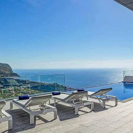 Villa Seacrest